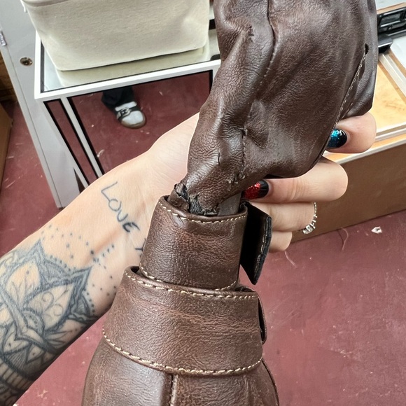 Brown high heeled boots 8 - Picture 8 of 8